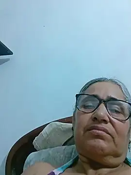 Snapshot of _candi chatting on 20, 5, 2026 candi online show from 20, 5, 2026
