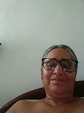 Snapshot of _candi chatting on 22, 5, 2026 candi online show from 22, 5, 2026