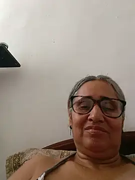 Snapshot of _candi chatting on 26, 5, 2026 candi online show from 26, 5, 2026