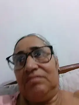 Snapshot of _candi chatting on 11, 6, 2026 candi online show from 11, 6, 2026