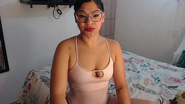 Snapshot of Prins_jazmin chatting on 14, 10, 2025 Prins jazmin online show from 14, 10, 2025