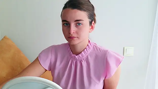 Snapshot of Miss_Arwen chatting on 26, 6, 2026 Miss Arwen online show from 26, 6, 2026