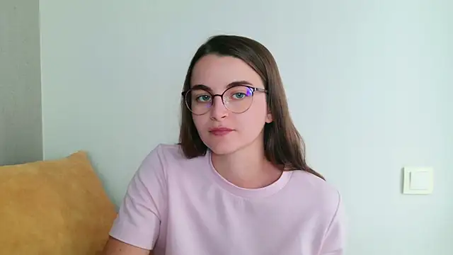 Snapshot of Miss_Arwen chatting on 16, 7, 2026 Miss Arwen online show from 16, 7, 2026
