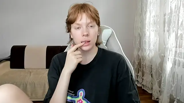 Snapshot of StellaDavis chatting on 28, 5, 2026 StellaDavis online show from 28, 5, 2026