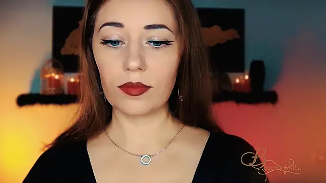 MissBeverlyMills online show from 6, 11, 2025