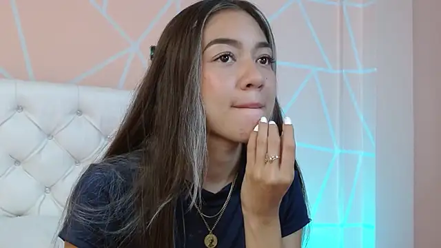 hantonella  online show from 3, 10, 2025