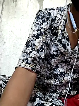 Snapshot of Anushka_Ji chatting on 2, 2, 2026 Anushka Ji online show from 2, 2, 2026