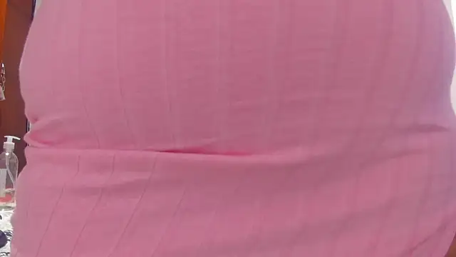 Elianissquirt online show from 8, 2, 2025