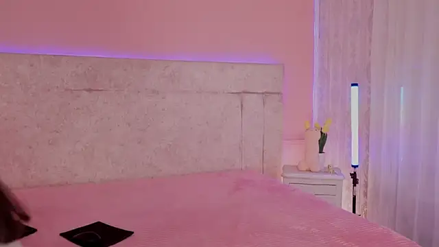 VeronicaMartiin online show from 3, 4, 2026