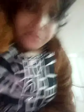 Snapshot of _sonal_sharma chatting on 3, 12, 2025 sonal sharma online show from 3, 12, 2025