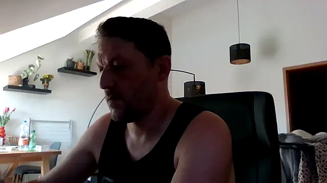 Snapshot of BennyLommy chatting on 27, 6, 2026 BennyLommy online show from 27, 6, 2026