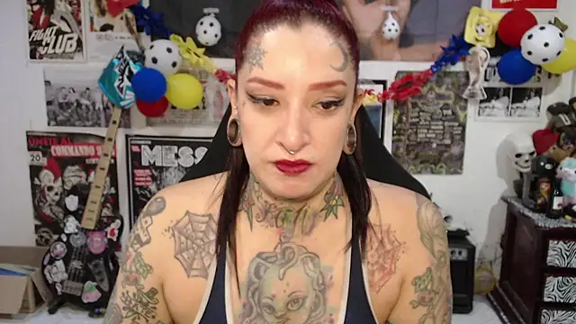 Snapshot of Rollyderolandia666 chatting on 13, 7, 2026 Rollyderolandia666 online show from 13, 7, 2026