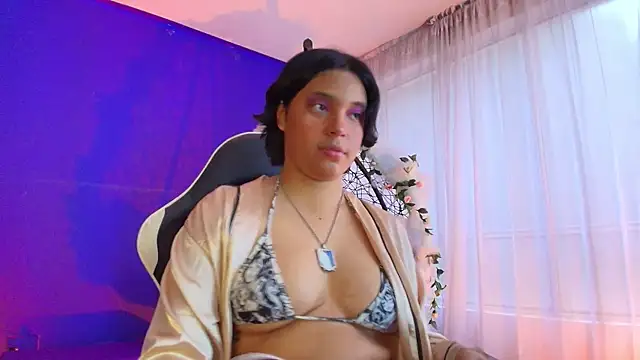 Emmapark  online show from 18, 2, 2026