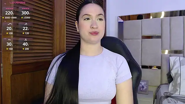 sofiaduque 26 online show from 7, 3, 2025