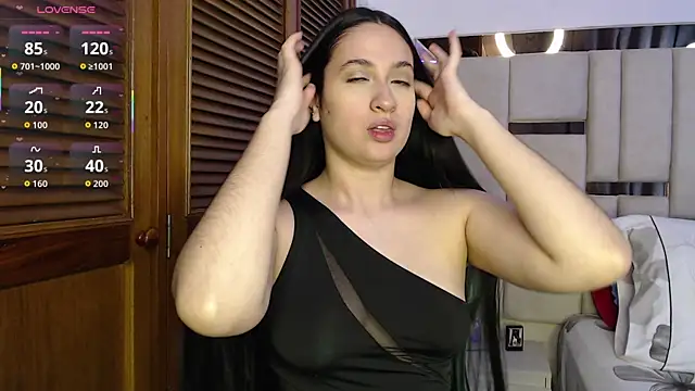 Snapshot of sofiaduque_26 chatting on 5, 7, 2026 sofiaduque 26 online show from 5, 7, 2026
