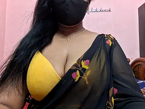 Snapshot of Pallavi-sri chatting on 9, 4, 2026 Pallavi-sri online show from 9, 4, 2026