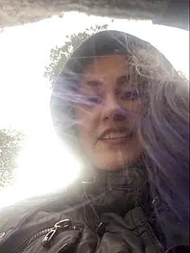 Snapshot of Erotic_Synth_Goddess chatting on 30, 4, 2026 Erotic Synth Goddess online show from 30, 4, 2026