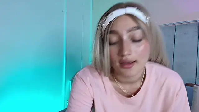 Snapshot of Giaa_Ross chatting on 9, 1, 2025 Giaa Ross online show from 9, 1, 2025