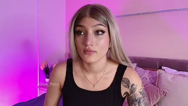 Snapshot of Giaa_Ross chatting on 8, 2, 2025 Giaa Ross online show from 8, 2, 2025