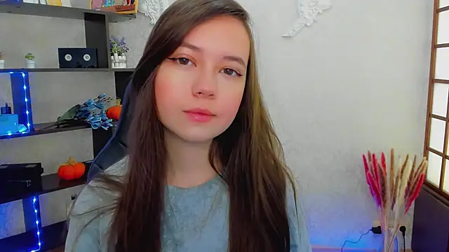 Lina Brownie online show from 22, 12, 2024