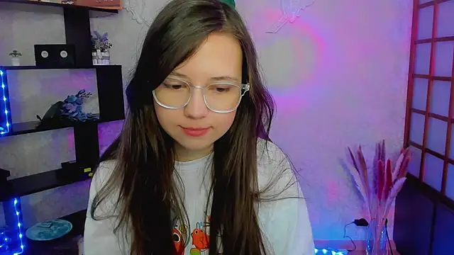 Lina Brownie online show from 4, 1, 2025