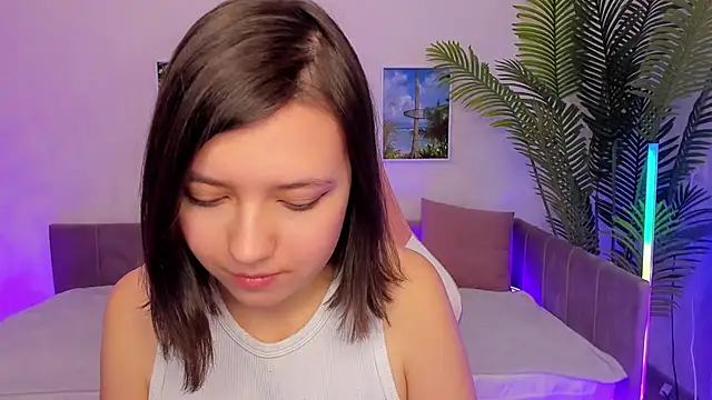 Lina Brownie online show from 9, 3, 2025