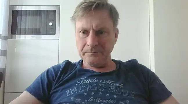 johnnym1 online show from 27, 1, 2025