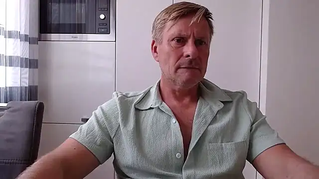 johnnym1 online show from 24, 10, 2025