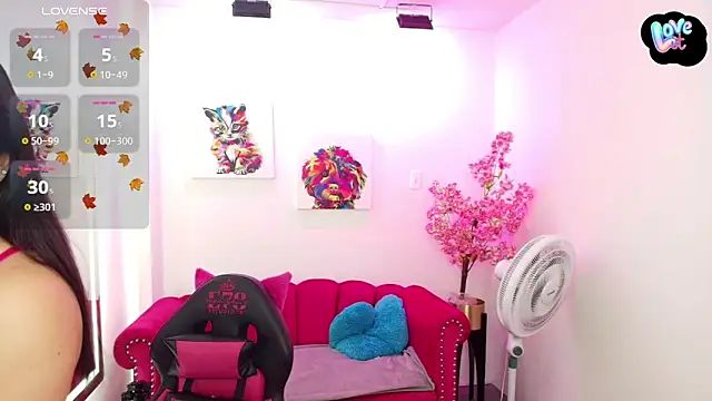 Snapshot of Miss_dolly_ chatting on 21, 10, 2025 Miss dolly online show from 21, 10, 2025