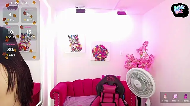 Snapshot of Miss_dolly_ chatting on 27, 10, 2025 Miss dolly online show from 27, 10, 2025