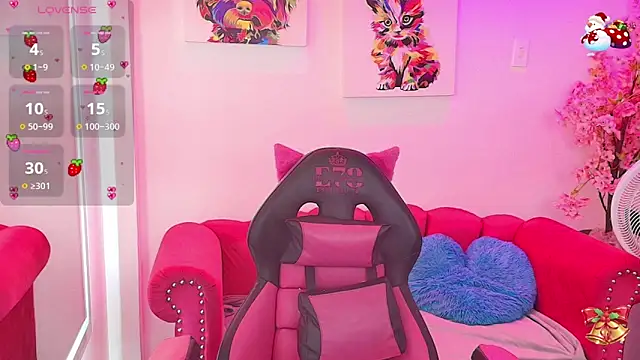 Snapshot of Miss_dolly_ chatting on 1, 12, 2025 Miss dolly online show from 1, 12, 2025