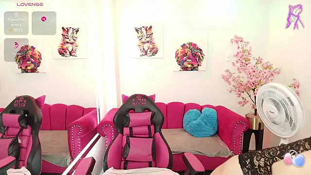 Miss dolly  online show from 17, 1, 2026