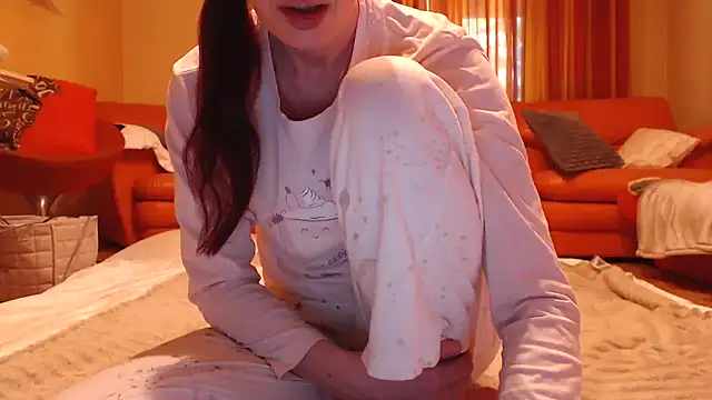 Snapshot of LovelyAndraGirl chatting on 25, 6, 2026 LovelyAndraGirl online show from 25, 6, 2026