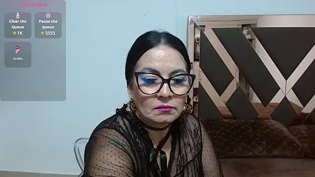 Snapshot of lindaesmeralda chatting on 12, 5, 2026 lindaesmeralda online show from 12, 5, 2026