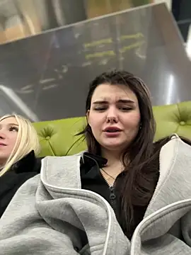 NikaMur online show from 1, 2, 2025