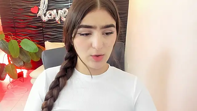 sofia 44 online show from 20, 9, 2025