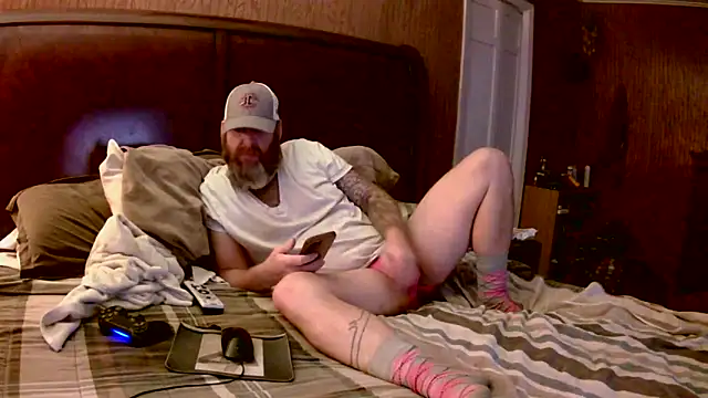 Snapshot of Cummerforyouu2 chatting on 7, 1, 2026 Cummerforyouu2 online show from 7, 1, 2026