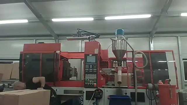 Snapshot of Boomerhun chatting on 16, 12, 2025 Boomerhun online show from 16, 12, 2025