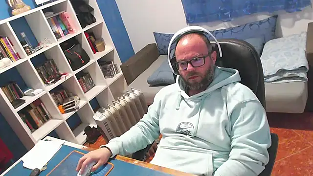 ravingr4d4 online show from 1, 3, 2026