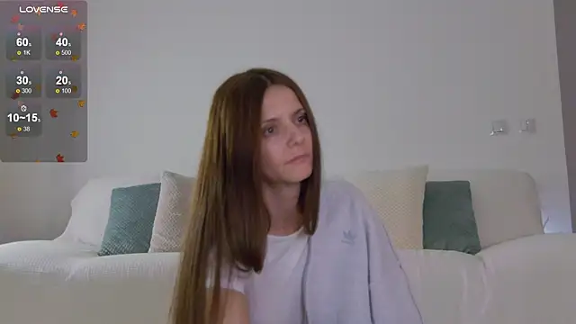 LilyRoselyn online show from 23, 11, 2025