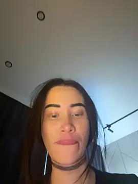 Snapshot of Yunasi chatting on 21, 12, 2024 Yunasi online show from 21, 12, 2024