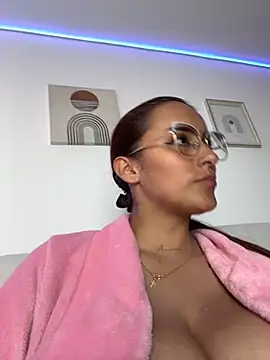 Seized lust online show from 15, 11, 2025