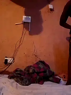 cute naimah online show from 24, 11, 2025