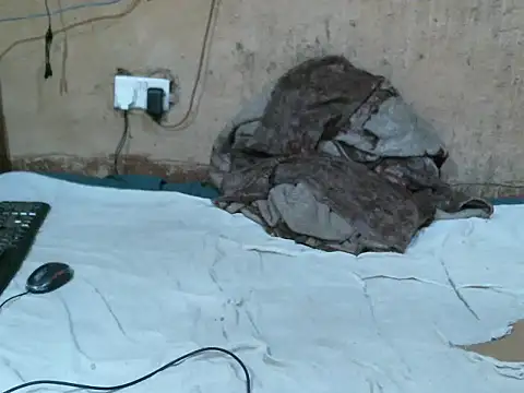 cute naimah online show from 30, 3, 2026