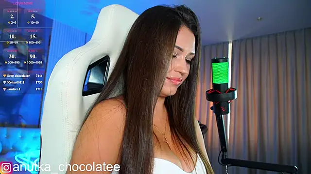 Snapshot of Adel_chocolate_ chatting on 16, 6, 2026 Adel chocolate online show from 16, 6, 2026