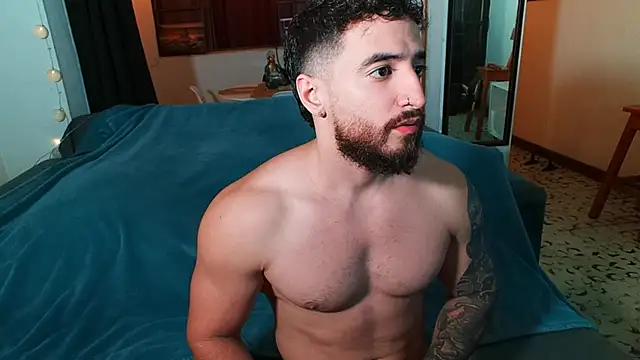 Snapshot of AndrewMartinez chatting on 28, 1, 2025 AndrewMartinez online show from 28, 1, 2025