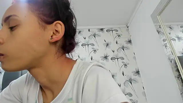 Ehotloveaxxx online show from 11, 3, 2025