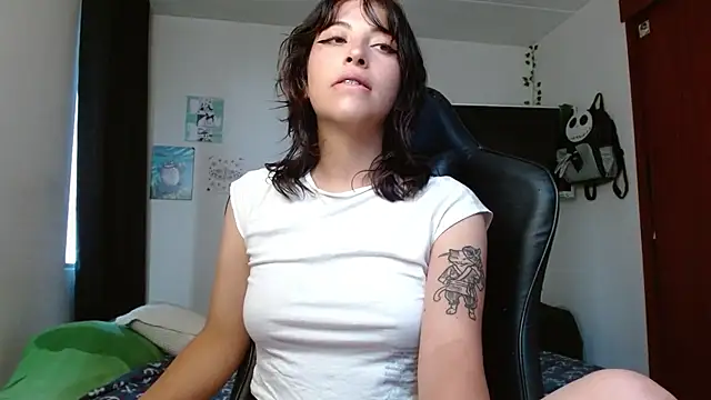 liisaxxx online show from 4, 11, 2025