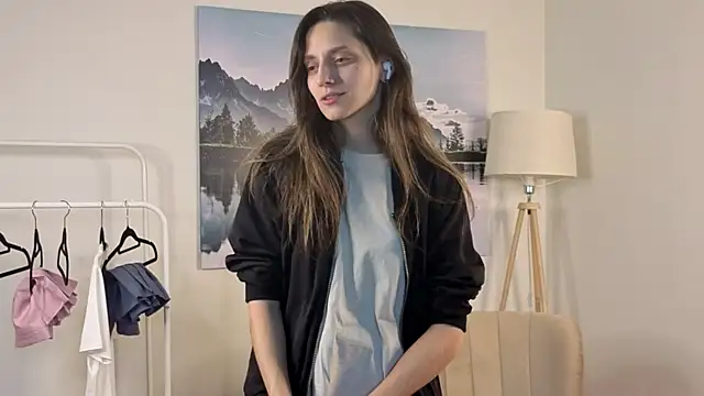 JaniceHanson online show from 22, 11, 2025