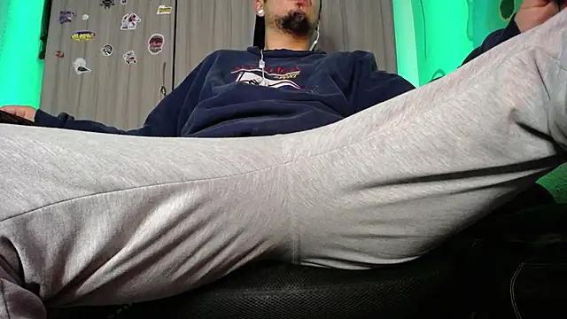 zacwatson  online show from 14, 1, 2025